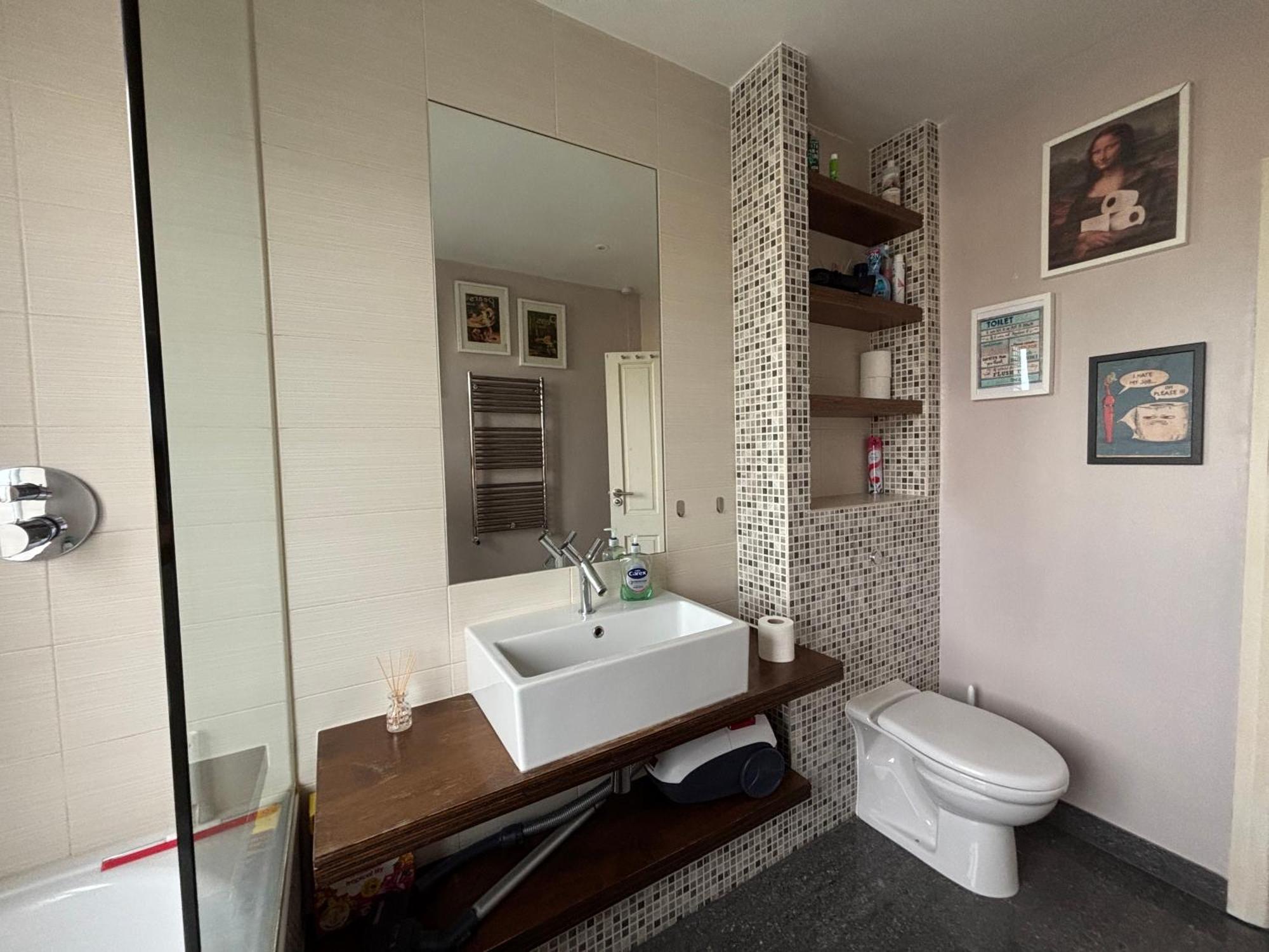 ホテル Entire House Floor Perfect For Couples & Freelancers - Available For Single Too ロンドン エクステリア 写真